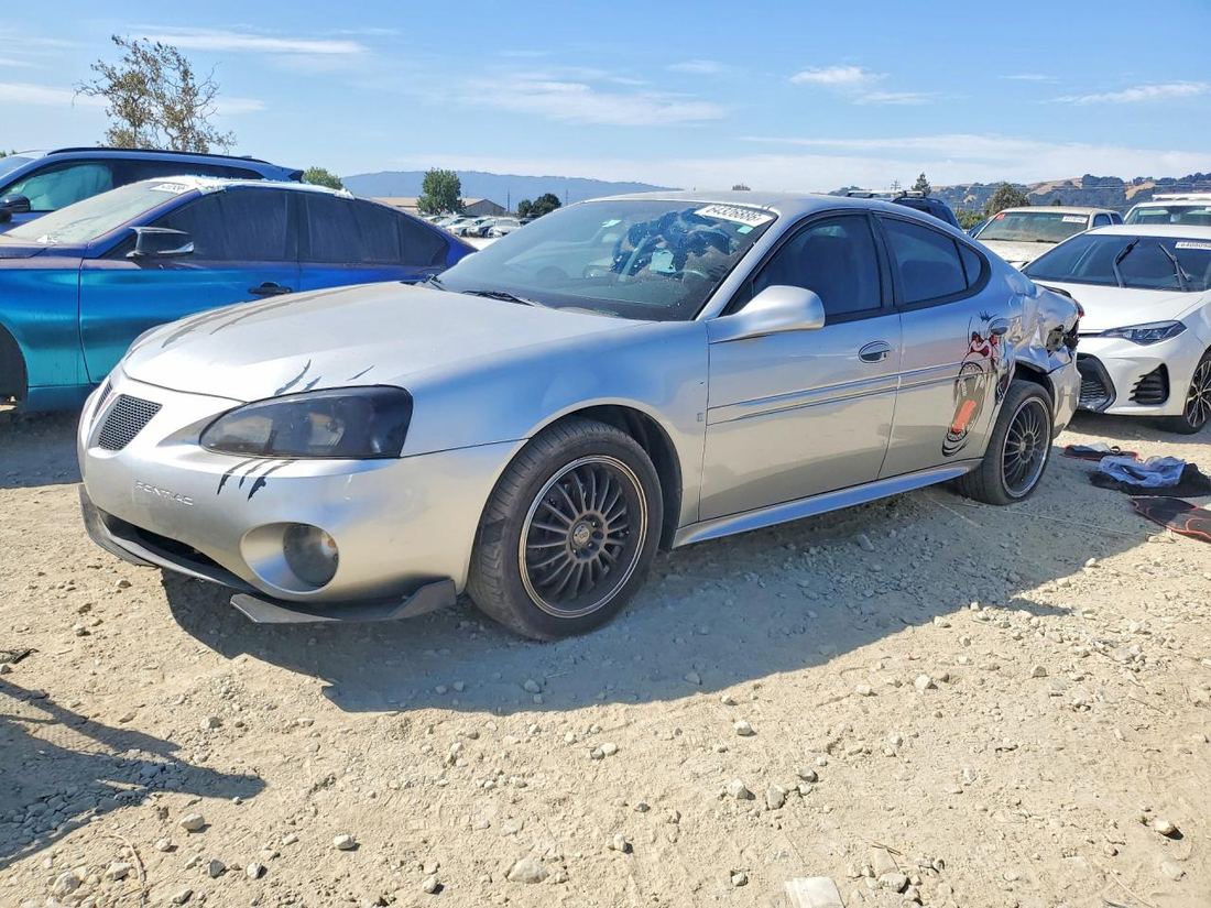 2006 PONTIAC GRAND PRIX