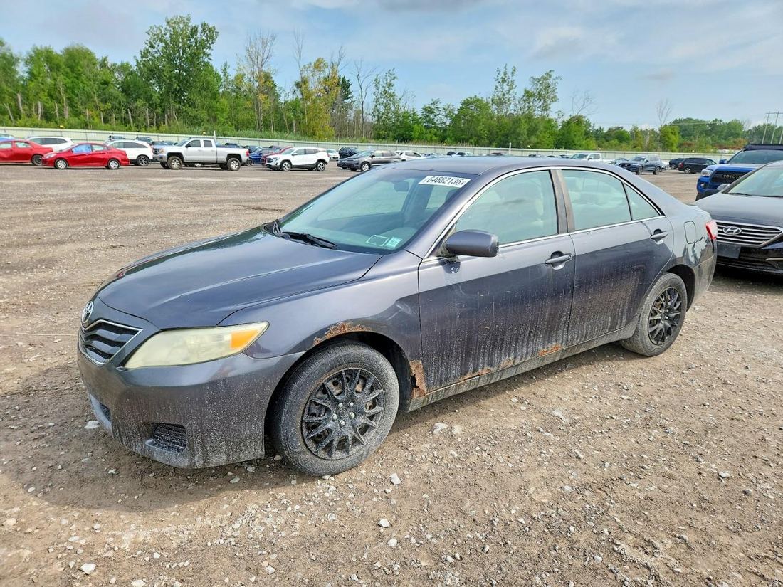 2011 TOYOTA CAMRY