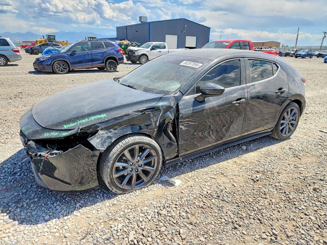 2019 MAZDA 3
