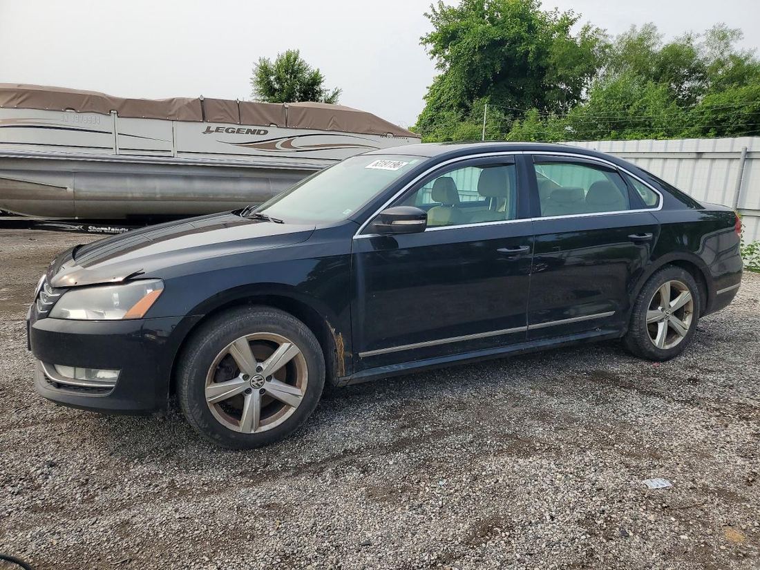 2013 VOLKSWAGEN PASSAT