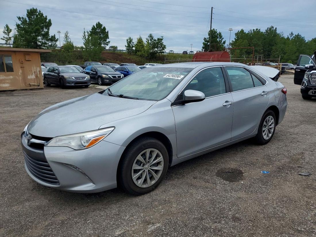 2017 TOYOTA CAMRY