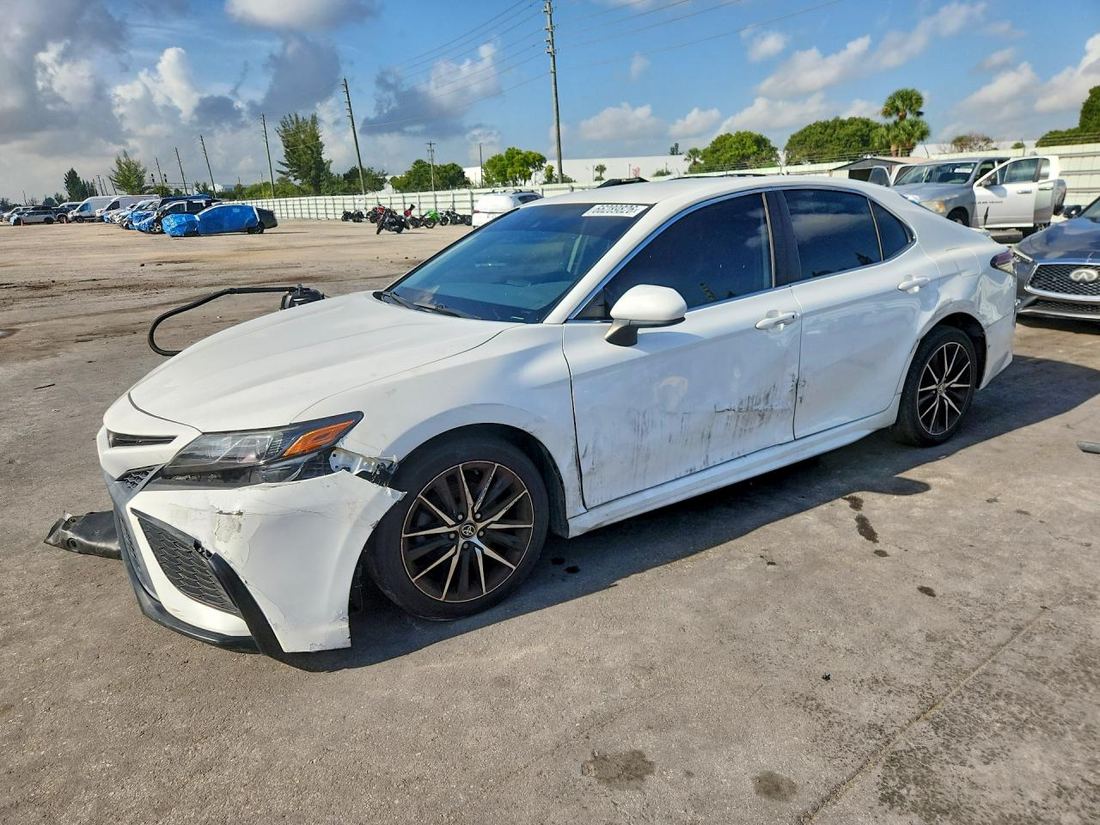 2021 TOYOTA CAMRY