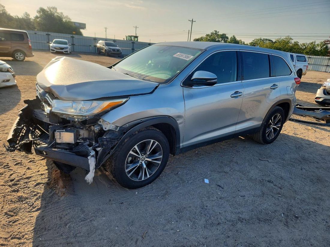 2019 TOYOTA HIGHLANDER