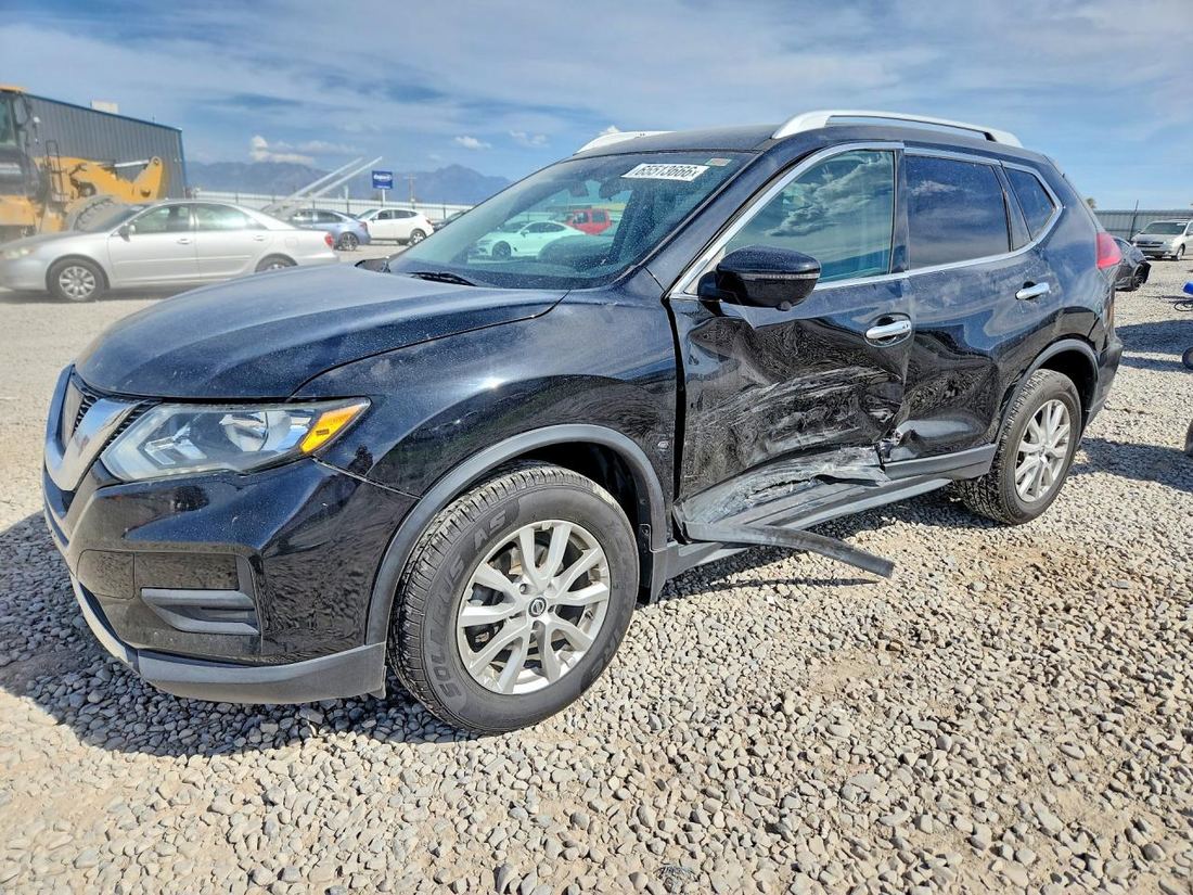 2017 NISSAN ROGUE