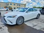 2019 LEXUS ES