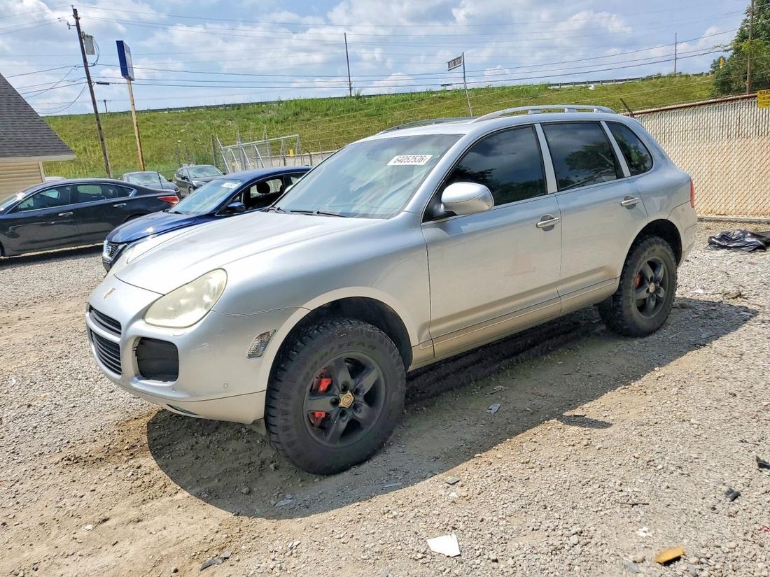 2004 PORSCHE CAYENNE