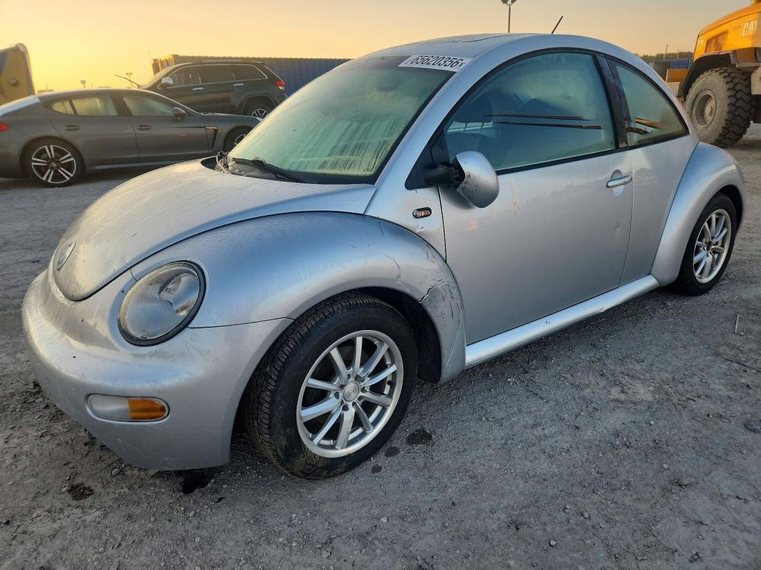 2002 VOLKSWAGEN NEW BEETLE