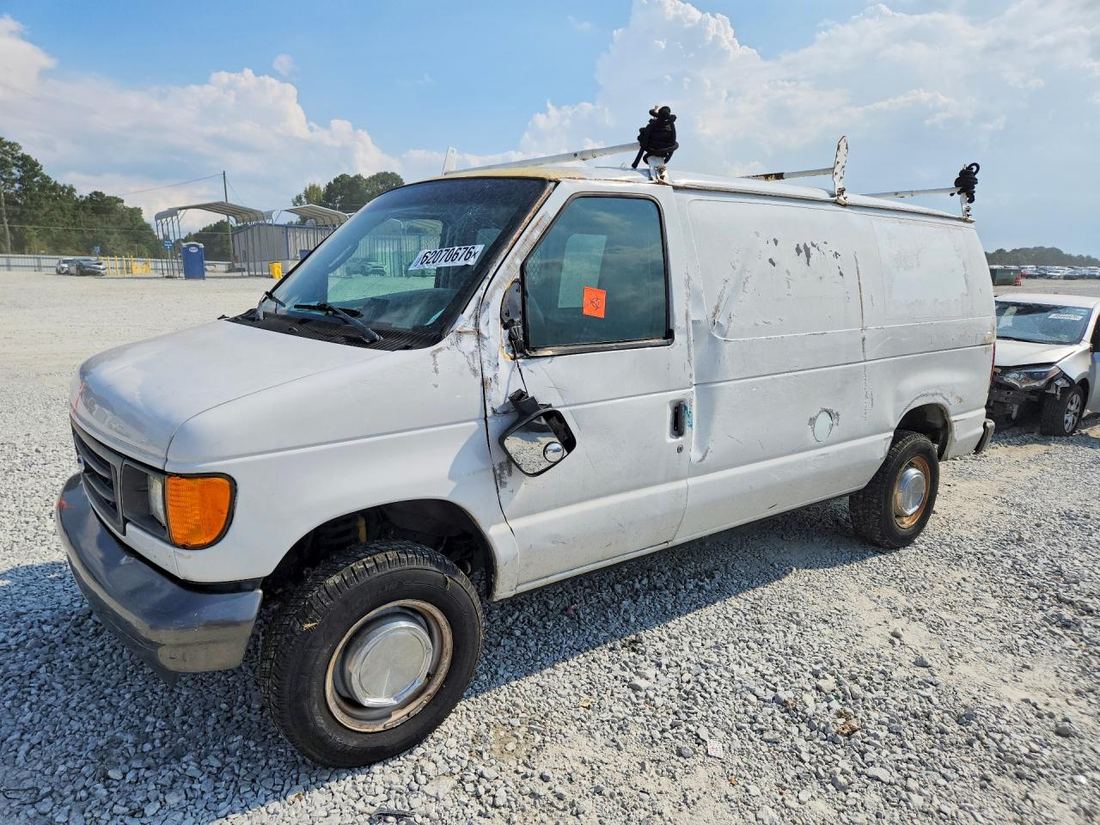 2004 FORD E250