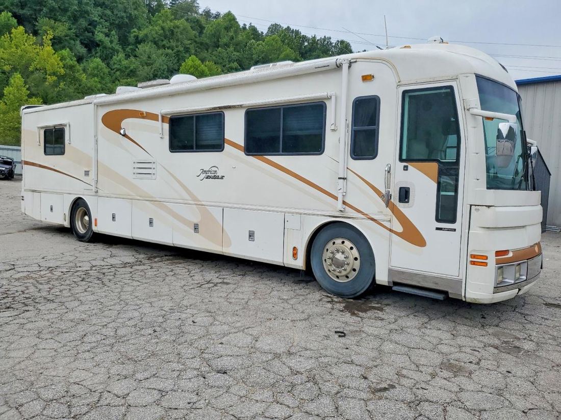 2001 SPARTAN CARGO MOTORHOME