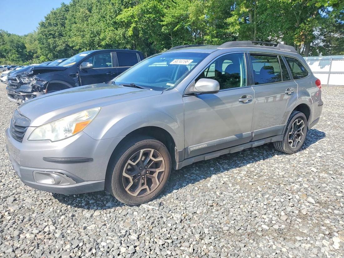 2011 SUBARU OUTBACK