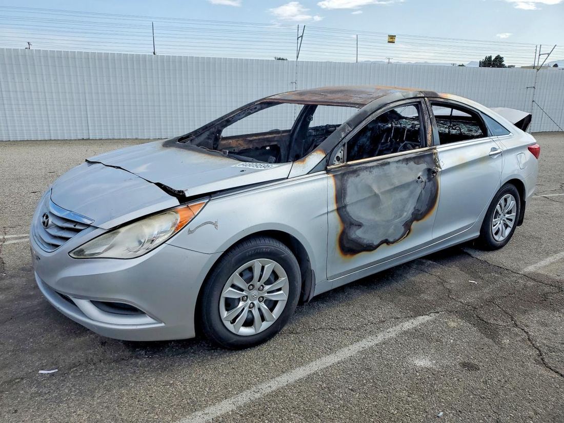 2013 HYUNDAI SONATA