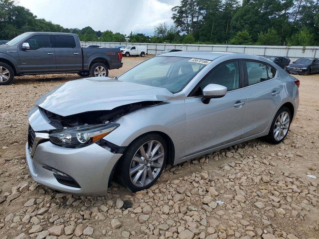 2017 MAZDA 3