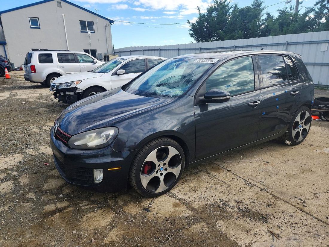 2011 VOLKSWAGEN GTI