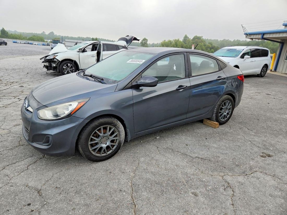 2013 HYUNDAI ACCENT