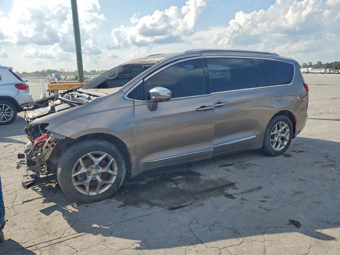 2017 CHRYSLER PACIFICA