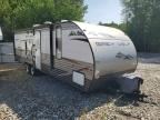 2015 FOREST RIVER GREY WOLF