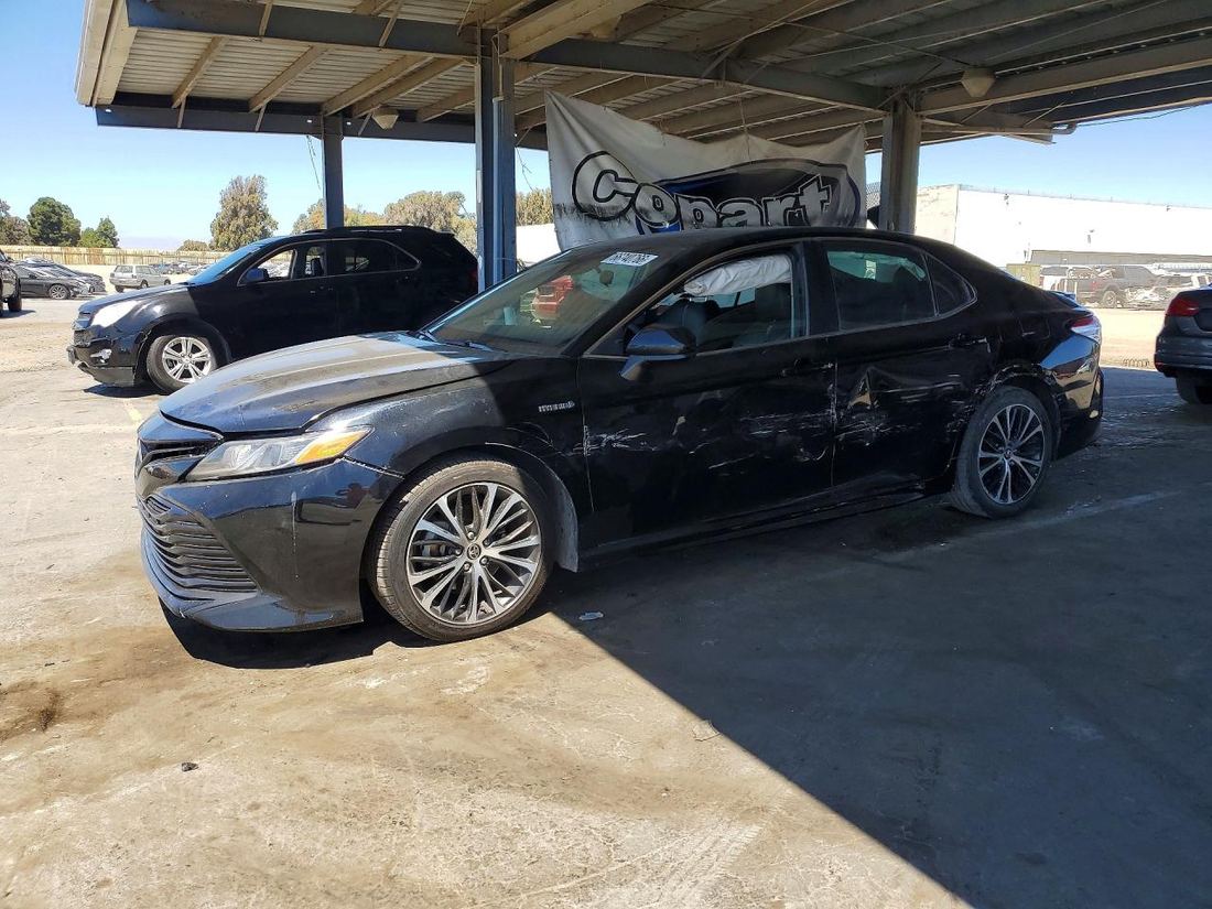 2020 TOYOTA CAMRY