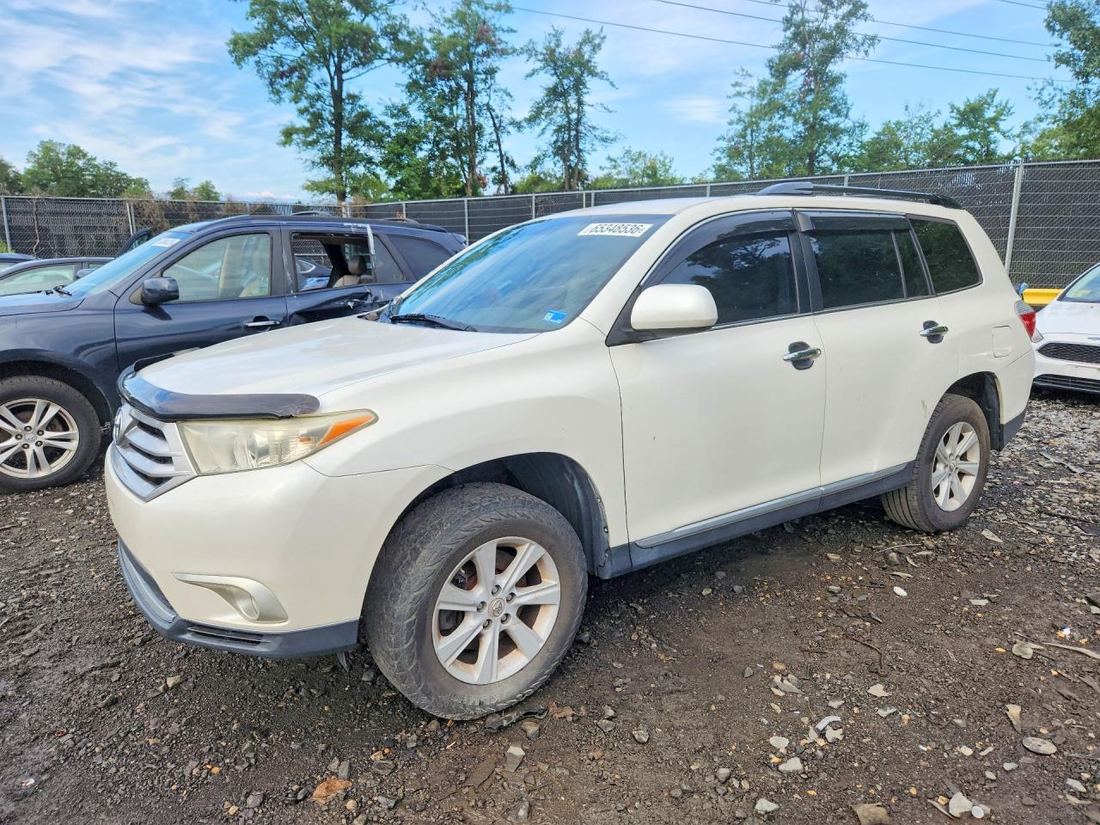 2013 TOYOTA HIGHLANDER