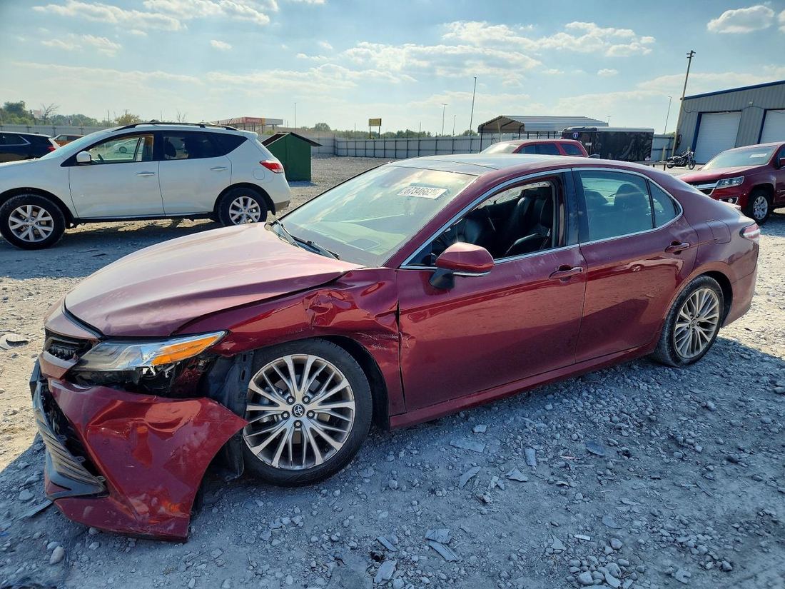 2019 TOYOTA CAMRY
