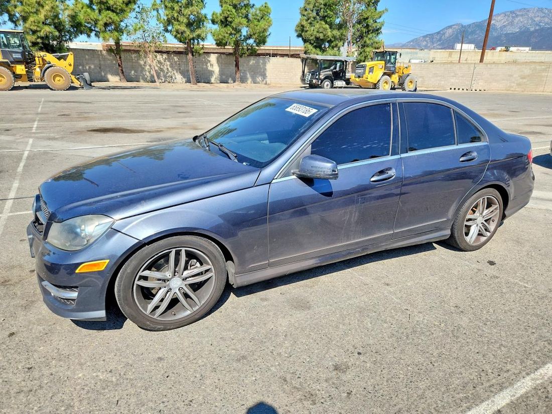 2013 MERCEDES-BENZ C