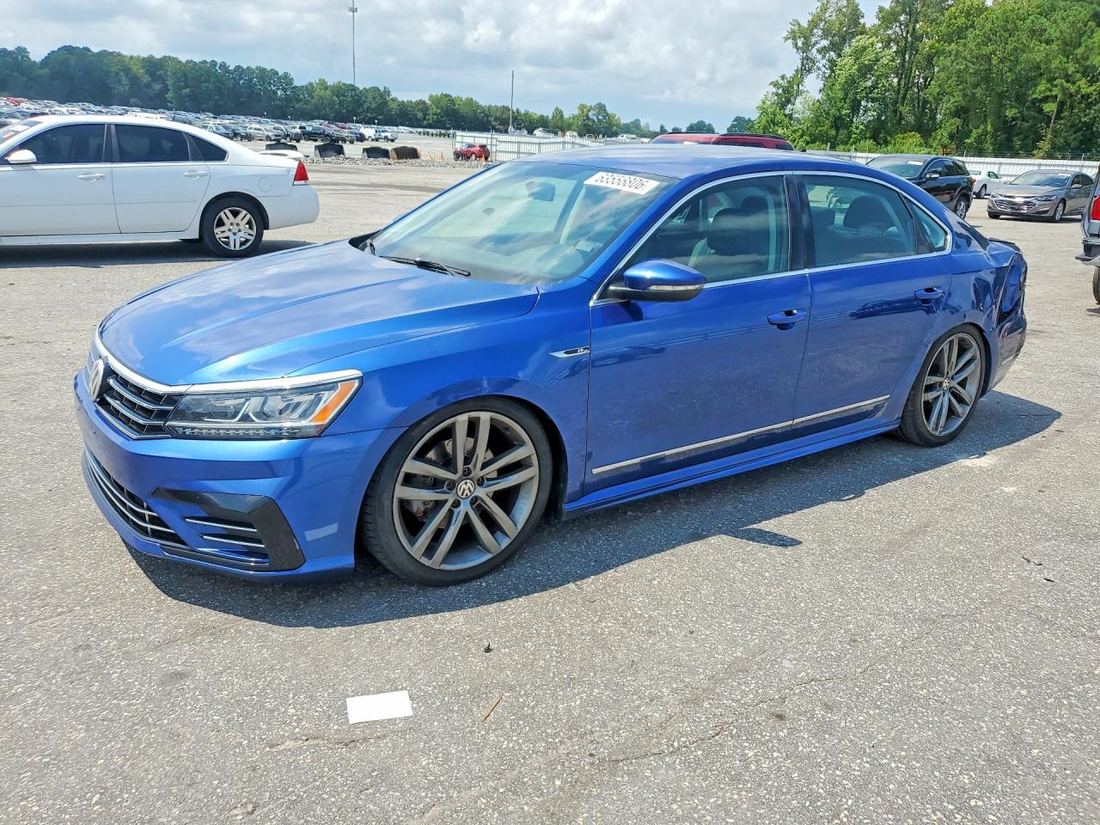 2017 VOLKSWAGEN PASSAT