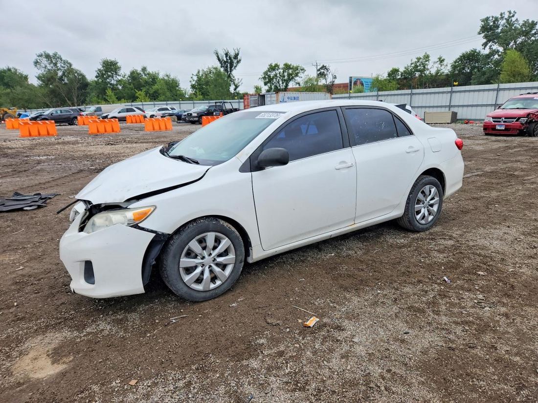 2013 TOYOTA COROLLA