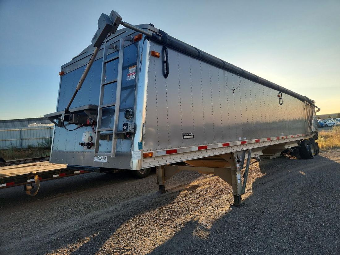 2024 PRESTIGE TRAILERS
