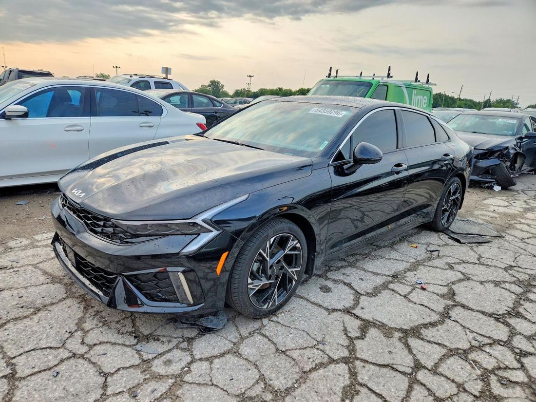 2025 KIA K5