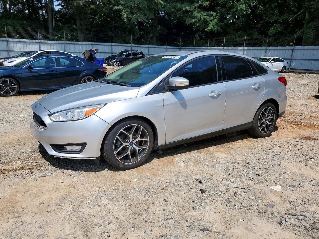 2017 FORD FOCUS