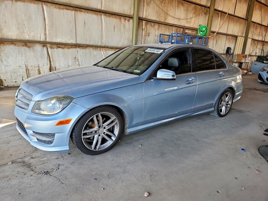 2013 MERCEDES-BENZ C