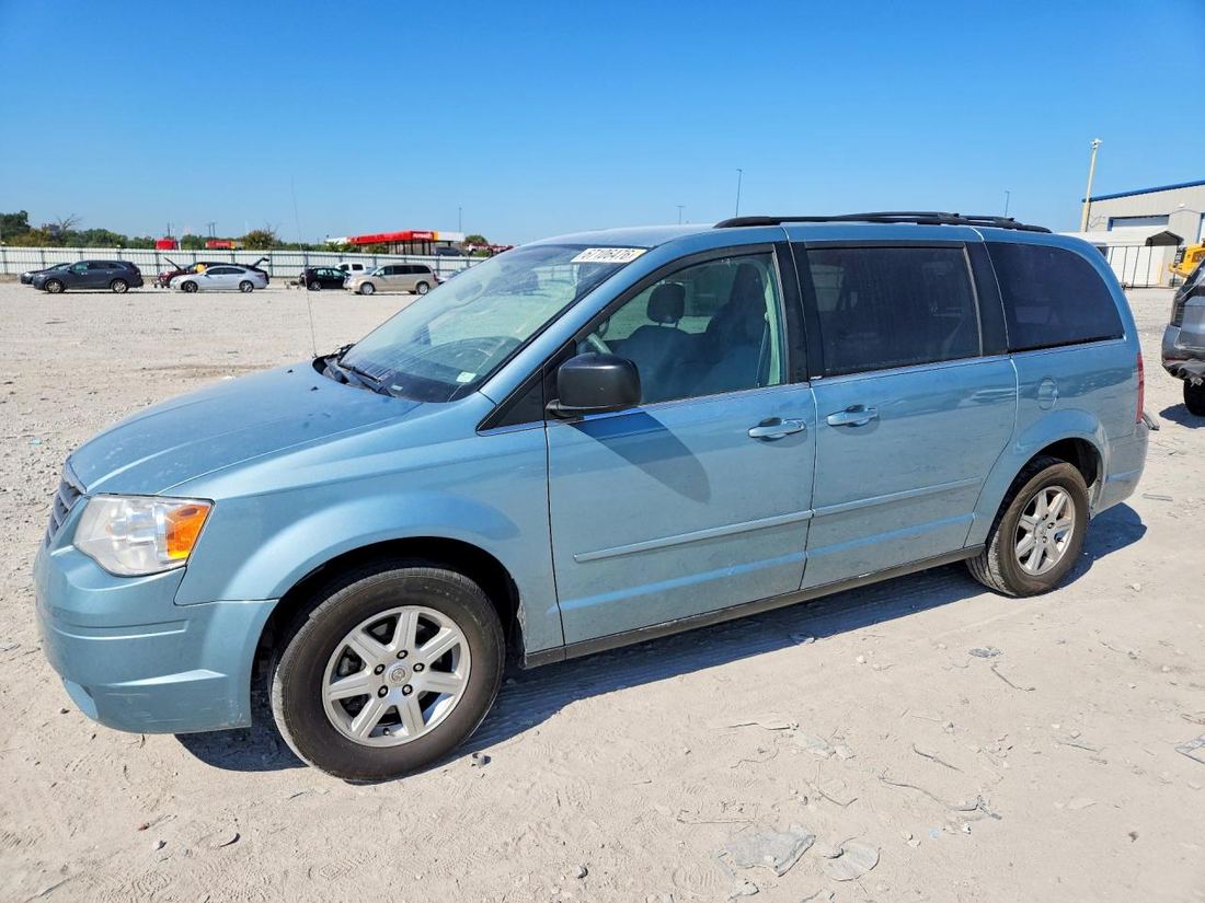 2010 CHRYSLER TOWN & COUNTRY
