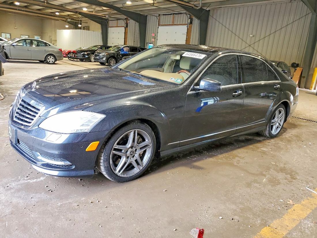 2013 MERCEDES-BENZ S