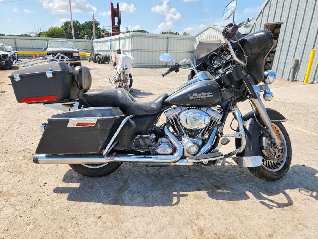 2009 HARLEY-DAVIDSON FLHT