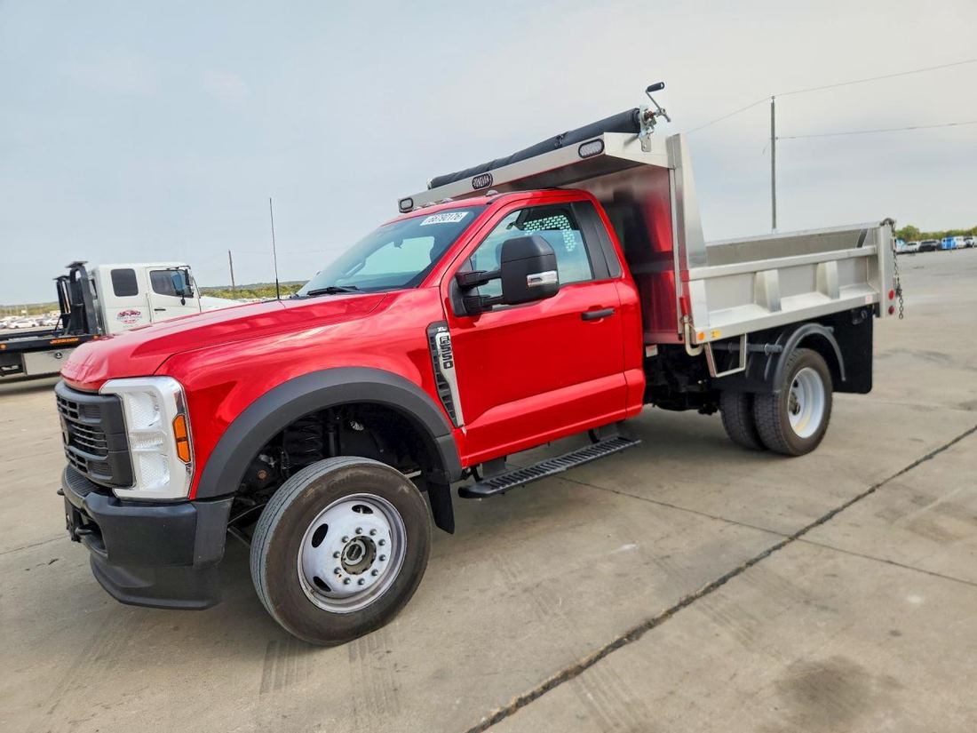2024 FORD F550