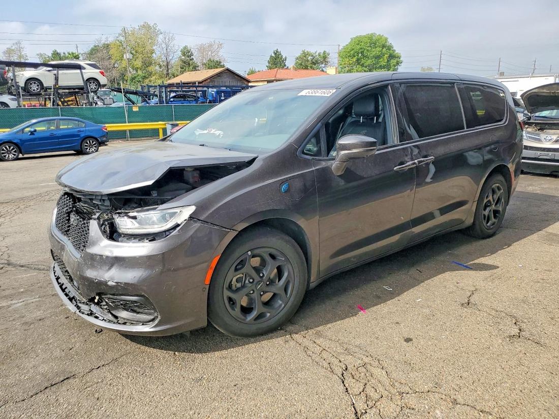 2022 CHRYSLER PACIFICA
