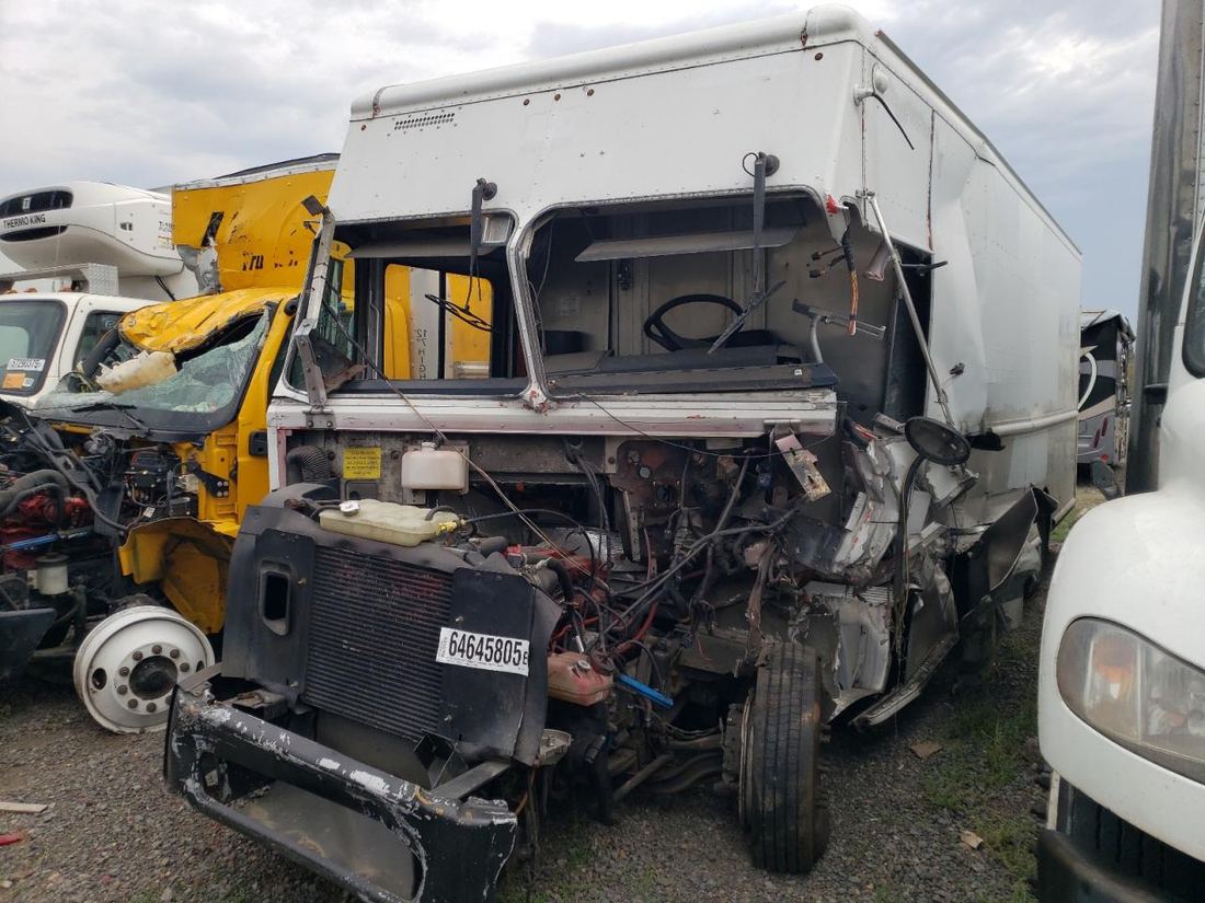 2016 FREIGHTLINER CHASSIS