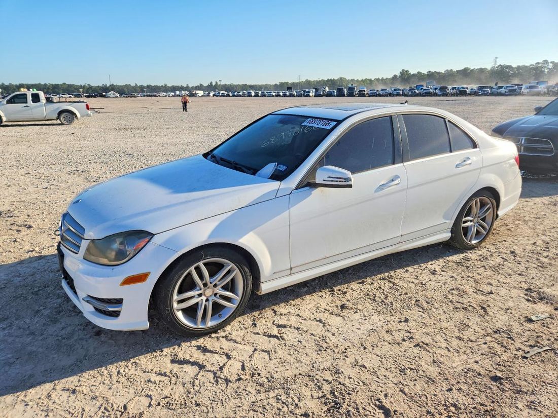 2013 MERCEDES-BENZ C