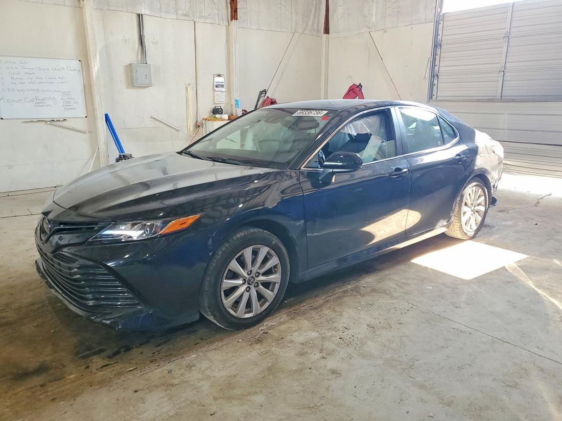 2019 TOYOTA CAMRY