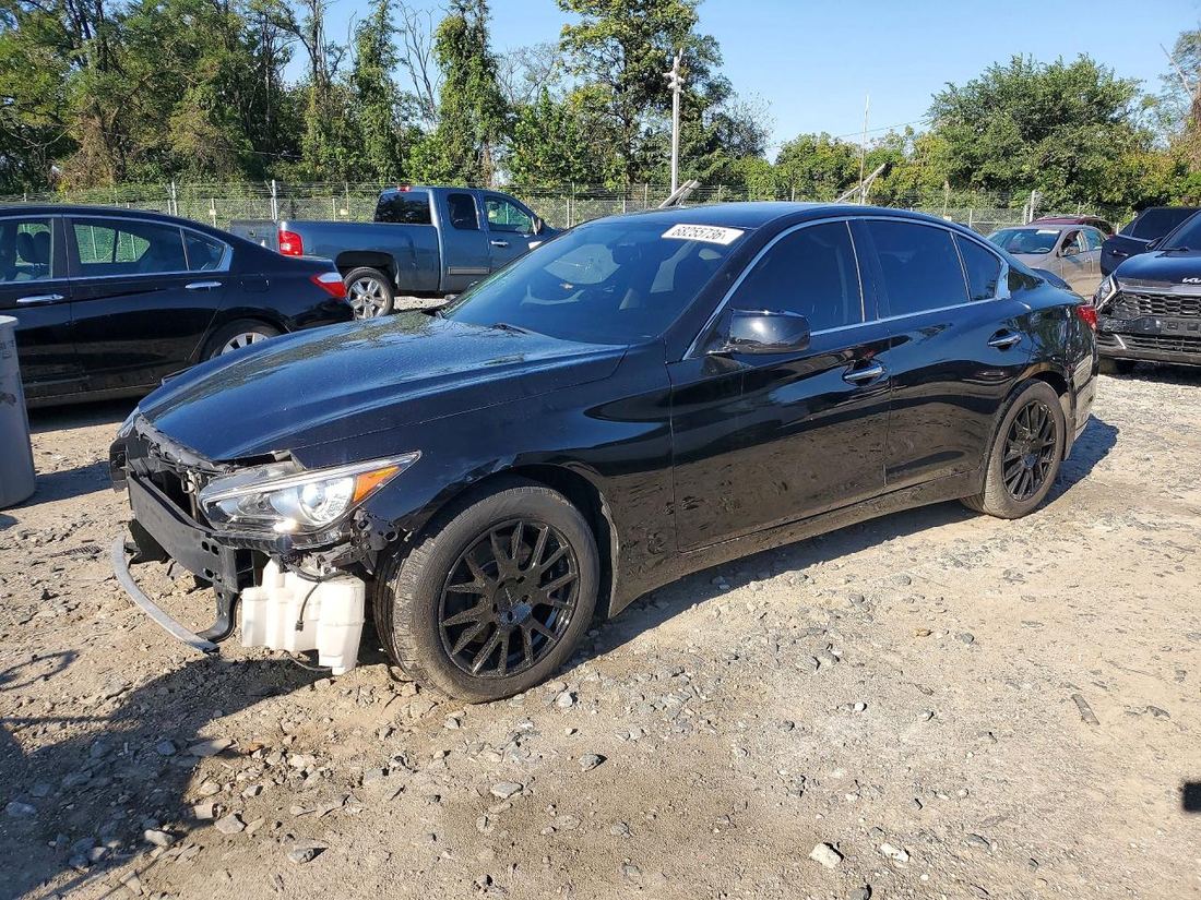 2015 INFINITI Q50