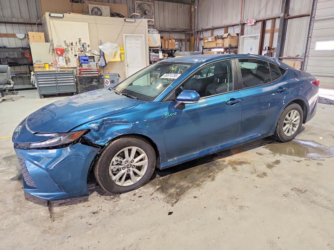 2026 TOYOTA CAMRY
