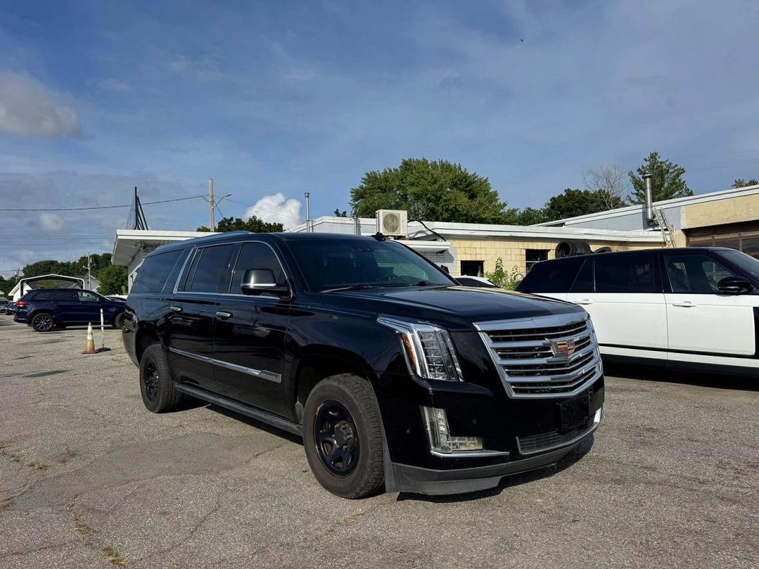 2018 CADILLAC ESCALADE