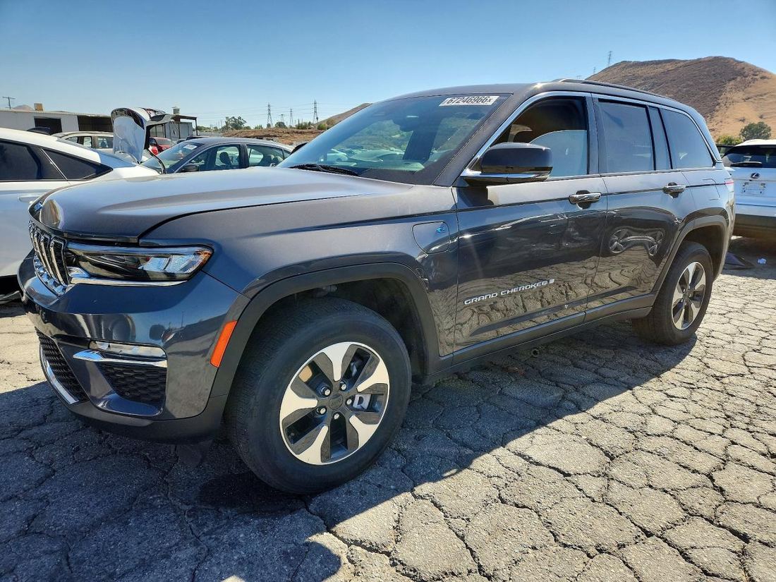 2024 JEEP GRAND CHEROKEE