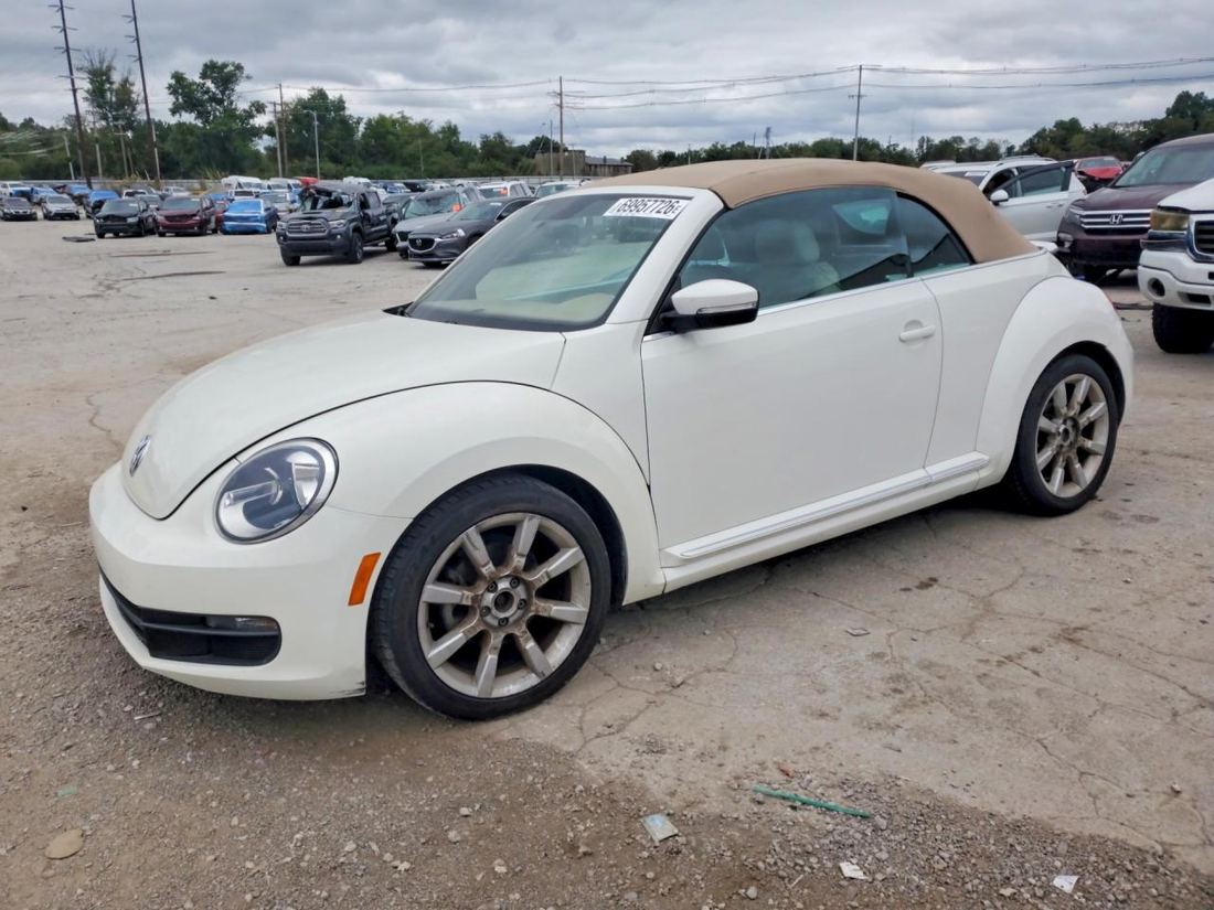 2013 VOLKSWAGEN BEETLE