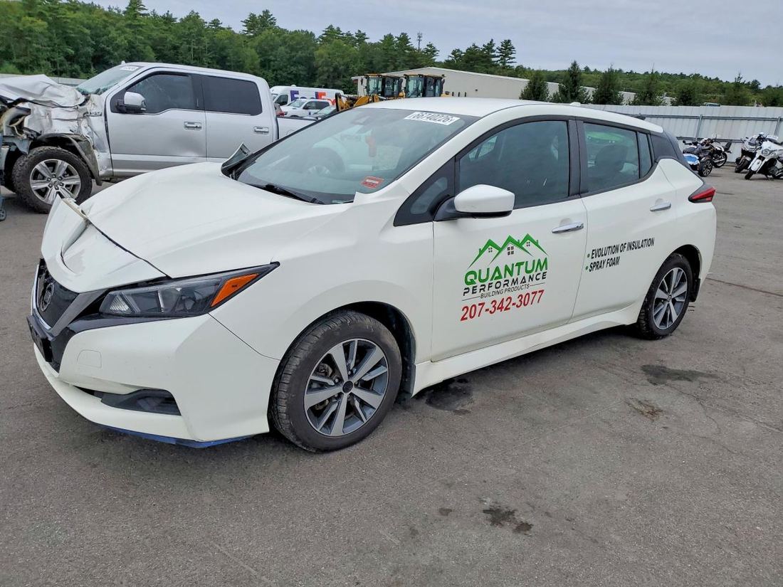 2021 NISSAN LEAF