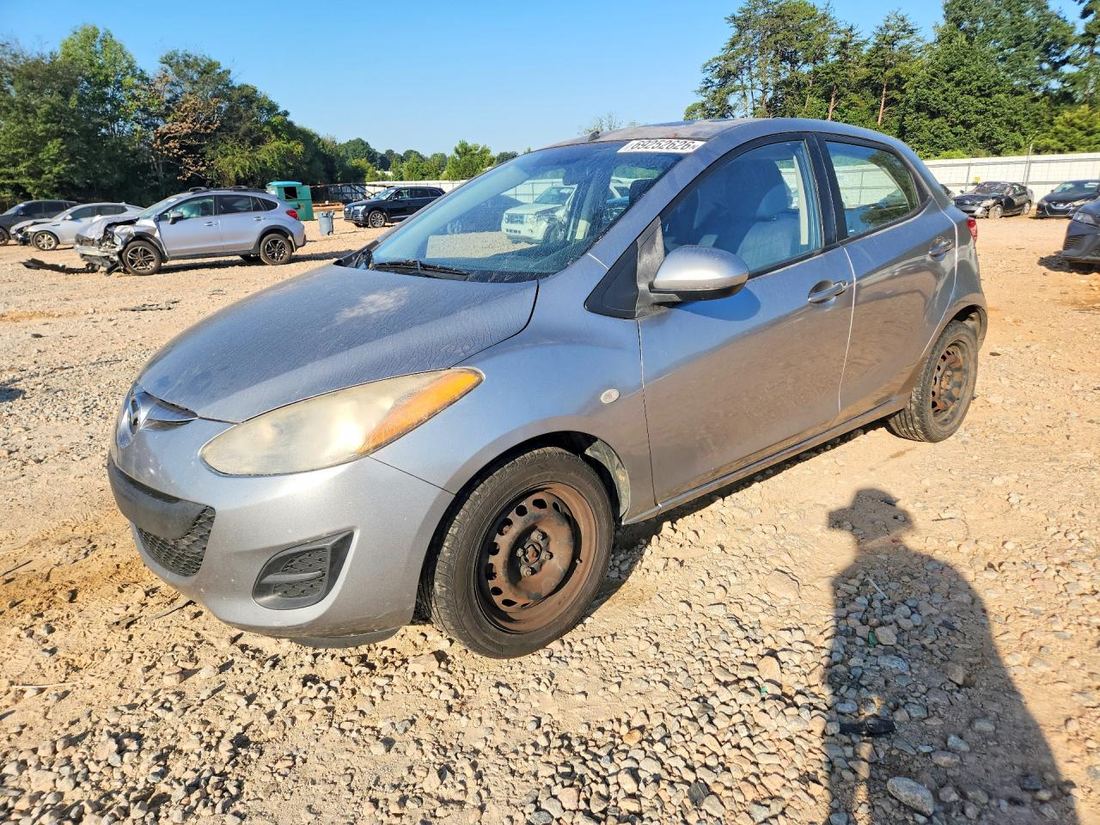 2011 MAZDA MAZDA2