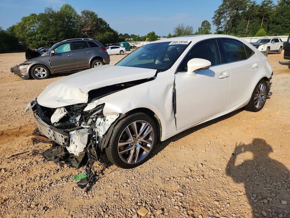 2018 LEXUS IS