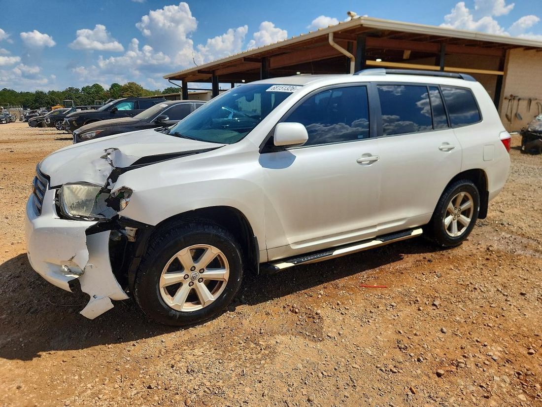 2010 TOYOTA HIGHLANDER