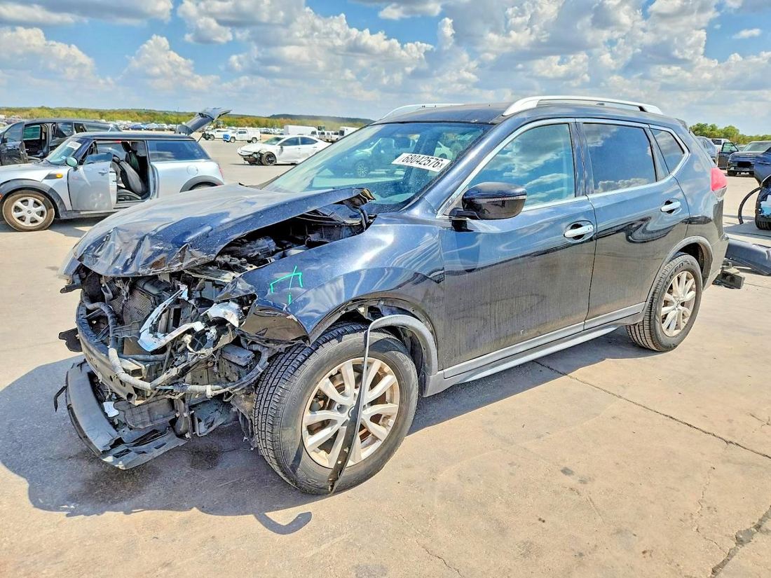 2017 NISSAN ROGUE