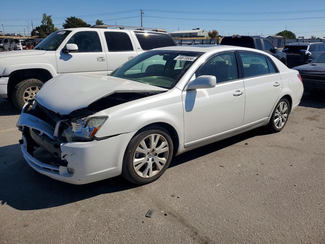 2006 TOYOTA AVALON