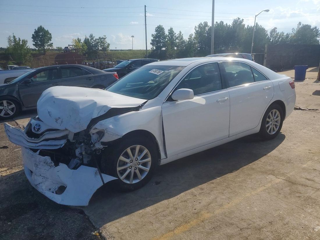 2011 TOYOTA CAMRY